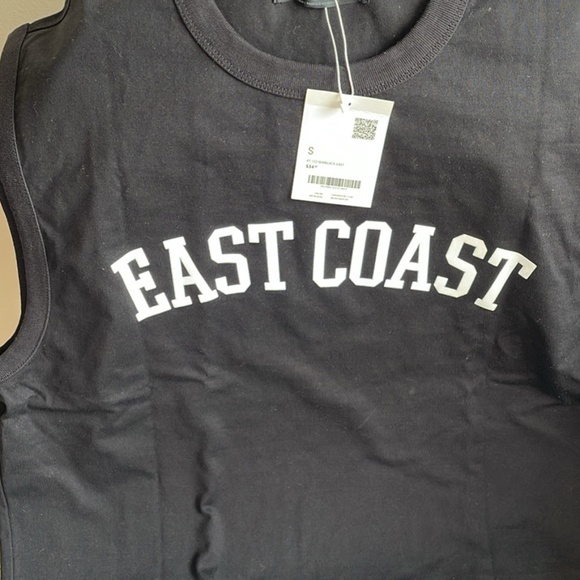 Muscle tank tops - Picture 2 of 3